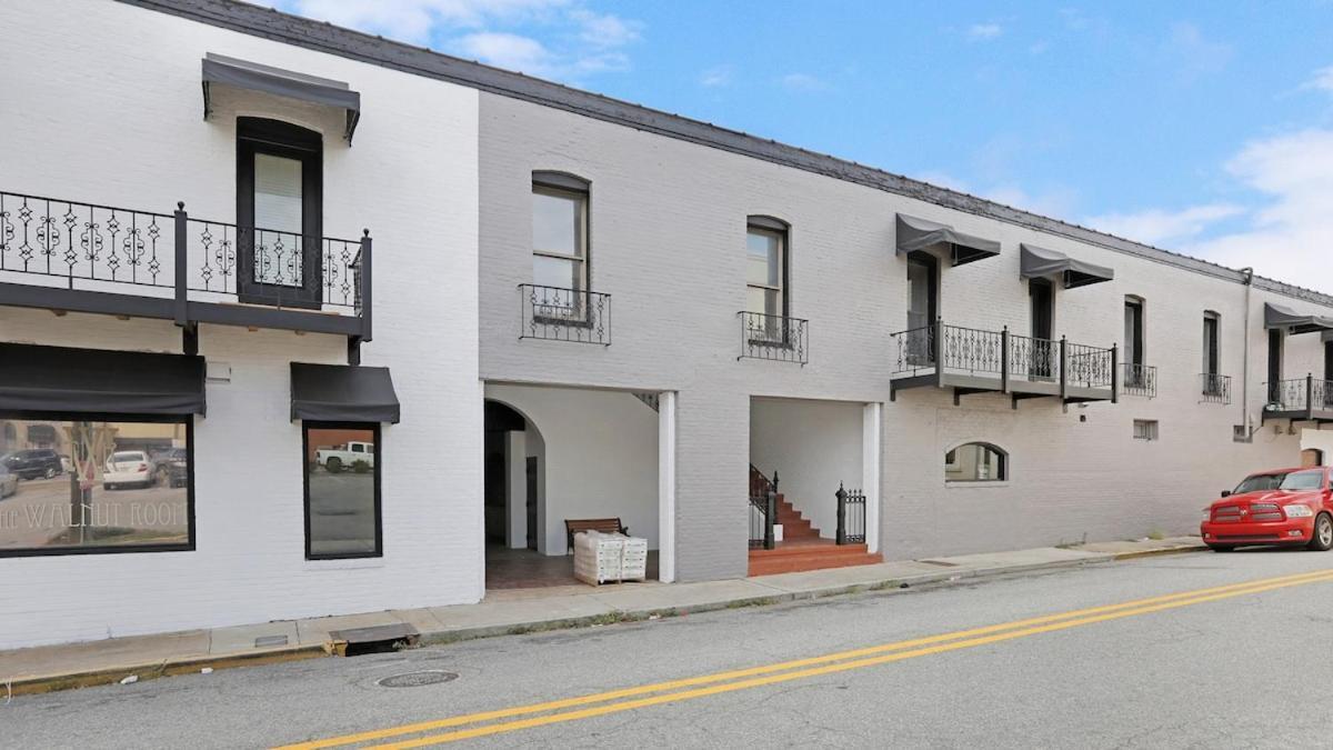 The Post Loft- In The Heart Of Downtown Statesboro Lejlighed Eksteriør billede